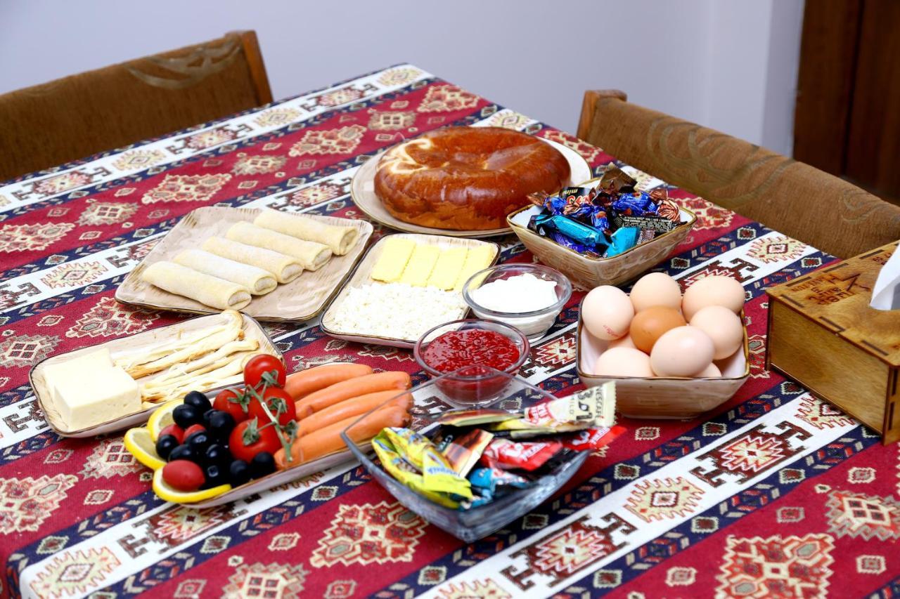 Hayi Tun Guest House 고리스 외부 사진