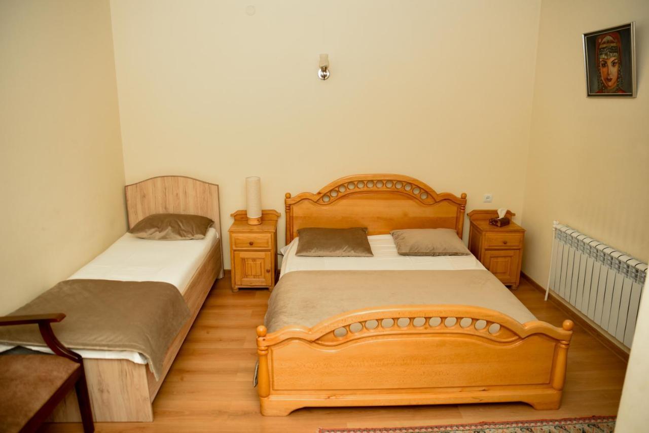 Hayi Tun Guest House 고리스 외부 사진