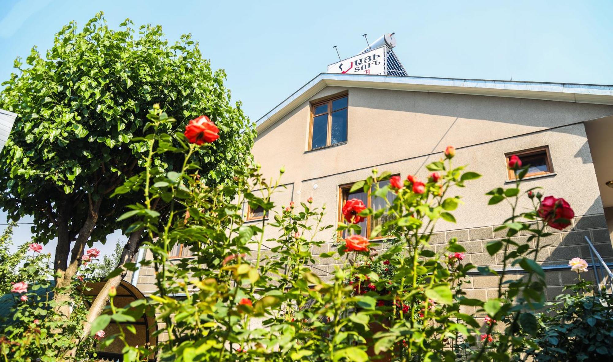 Hayi Tun Guest House 고리스 외부 사진